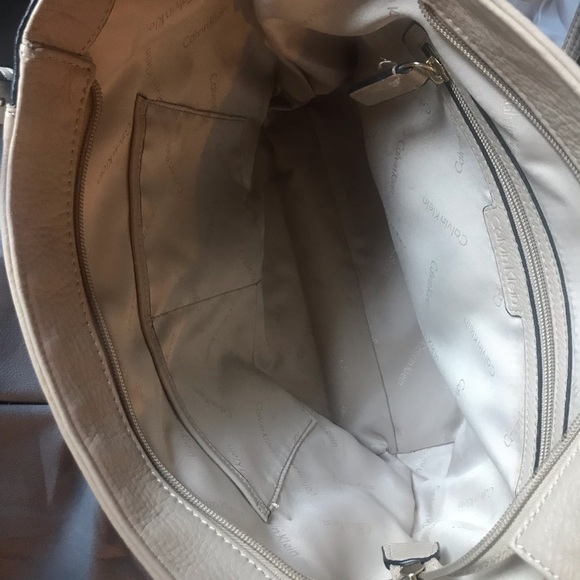 Purse - Picture 4 of 5